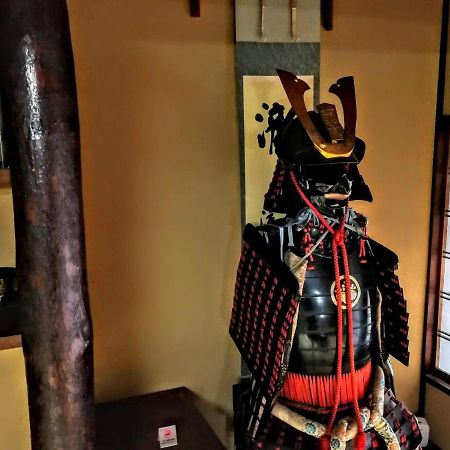 京都二条城近く京町屋120年の歴史に泊まる Экстерьер фото