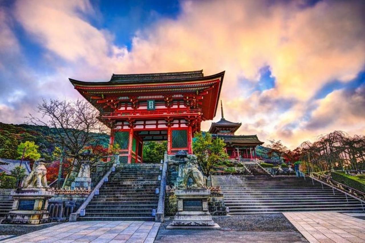京都二条城近く京町屋120年の歴史に泊まる Экстерьер фото